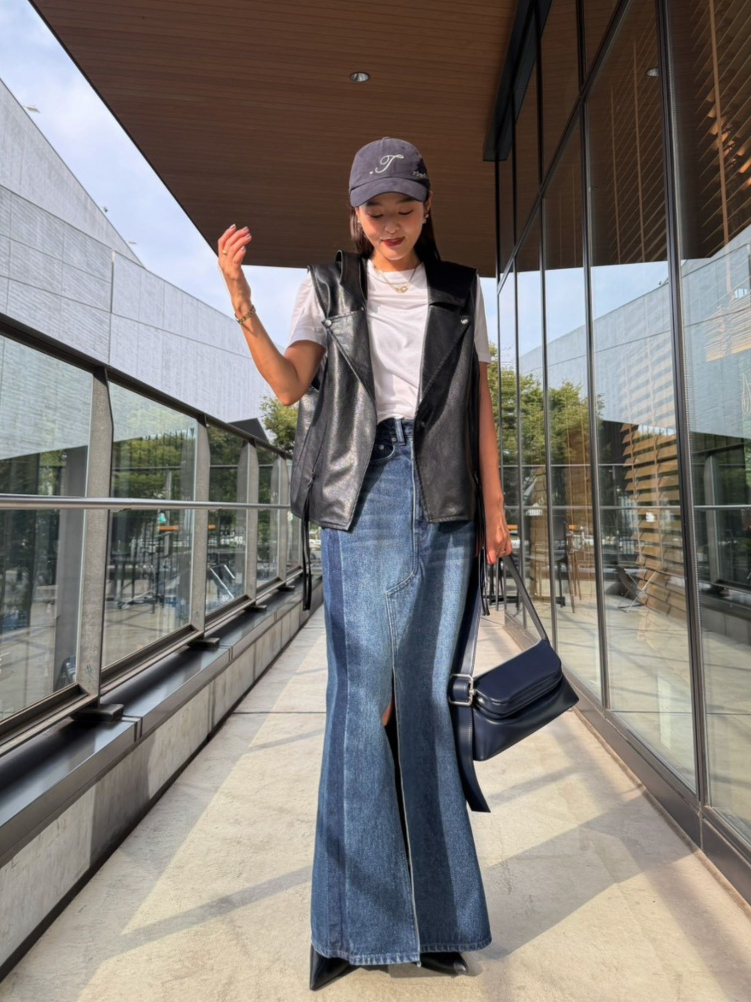 Cross Waist Denim Skirt / TRUNC 88（トランクエイティーエイト）の